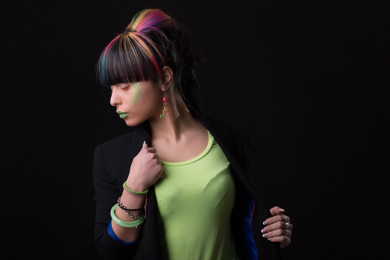 光影中的性感魅力,探索电影中最性感的瞬间 光影中的性感魅力,探索电影中最性感的瞬间