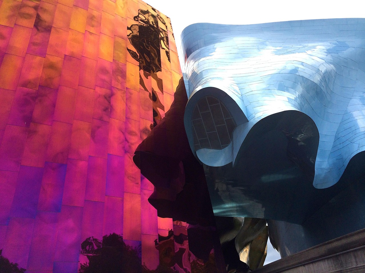 尼尔机械纪元,3DM版体验与正版的对比分析